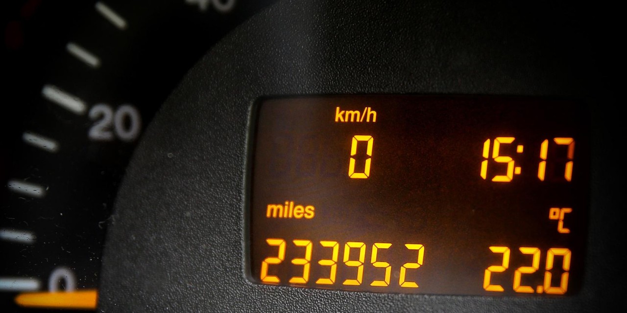 The dangers of car clocking & how to spot a clocked car